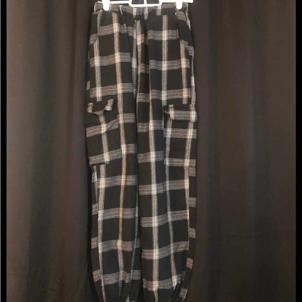 B&W Plaid Joggers